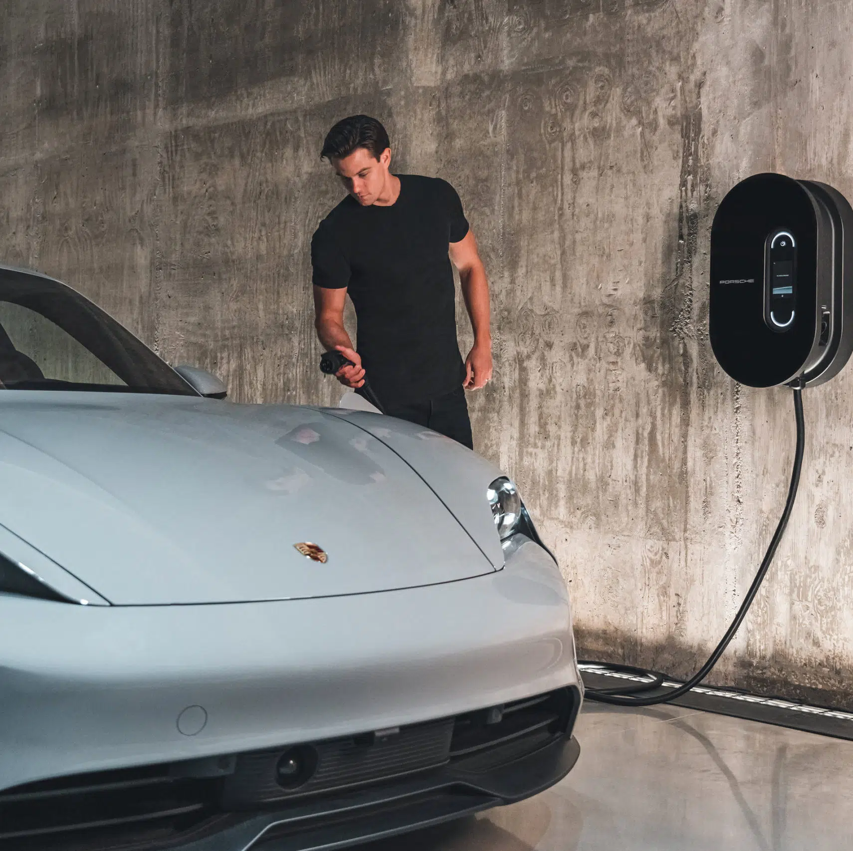 Instalación de Cargador Eléctrico Premium por Elexa Energy en España